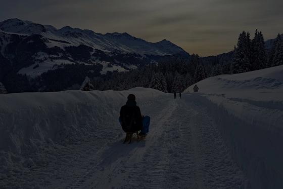 Wintererlebnis in Brambrüesch - mit Abendschlitteln & Fondueplausch für 1 Erwachsene 5 