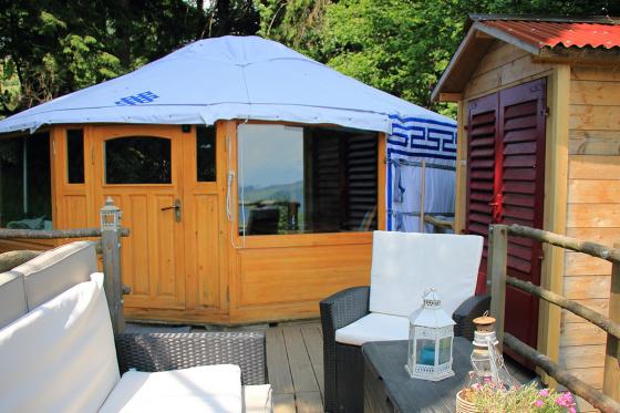 Court séjour dans une yourte - Tir à l'arc et espace barbecue, pour 2 adultes et 2 enfants 3 