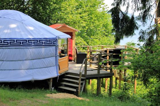 Court séjour dans une yourte - Tir à l'arc et espace barbecue, pour 2 adultes et 2 enfants 7 