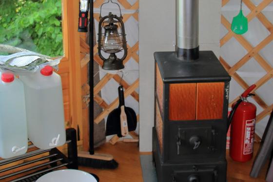 Court séjour dans une yourte - Tir à l'arc et espace barbecue, pour 2 adultes et 2 enfants 8 