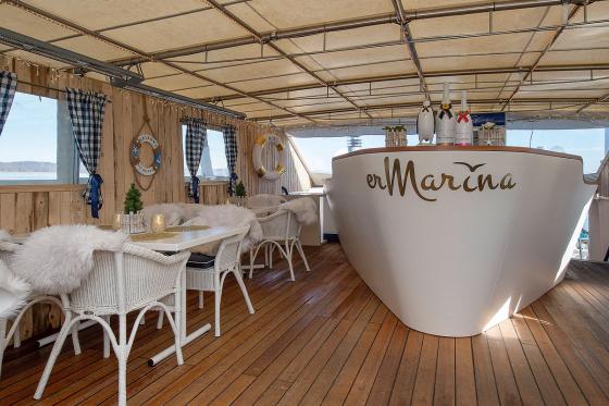 Fonduezauber auf dem Schiff - im SeeChalet im Hafen Ermatingen für 2 Personen  3 