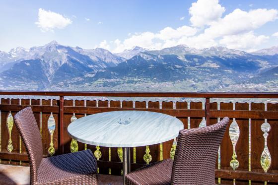 Escapade gourmande à Veysonnaz - Fondue, 1 heure au spa & petit déjeuner pour 2 personnes 4 