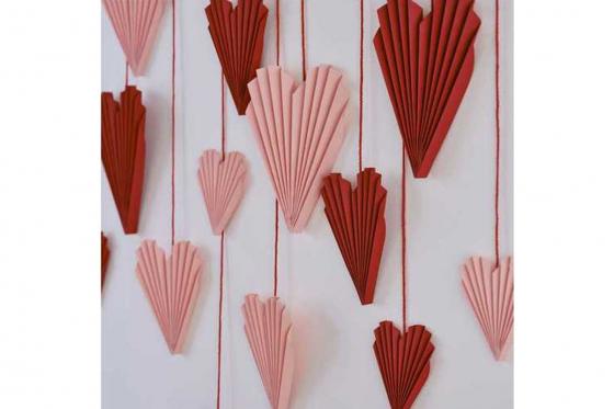 Décoration cœur en papier - Rouge et rose 1 