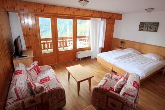 Wellness-Kurzurlaub in Ovronnaz - 2 romantische Nächte im Superiorzimmer Süd inkl. Bad & Spa 3 