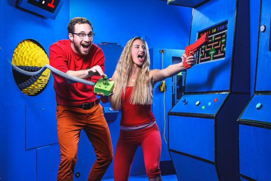 Pixel Arcade Room - in Zürich unter der Woche für 2 Personen 1 