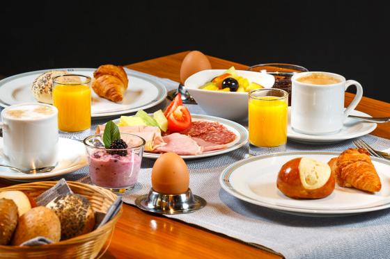 Sonntagsbrunch - mit Prosecco à discrétion für 2 Personen 1 