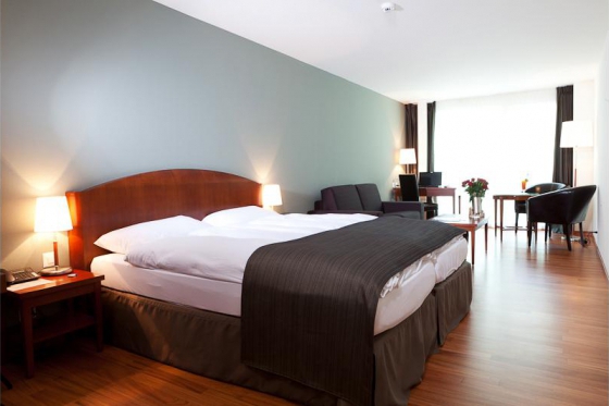 Titel - Untertitel 7 