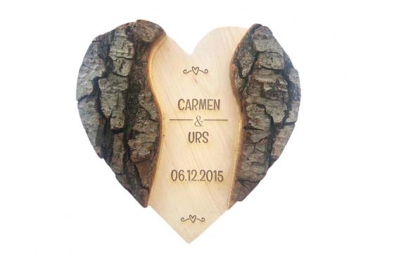 Herz Baumrinde - Personalisierbar  