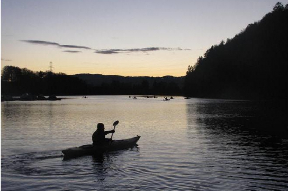 Soirée fondue en kayak - sur le Lac de La Gruyère 3  Soirée fondue en kayak - sur le Lac de La Gruyère 3
