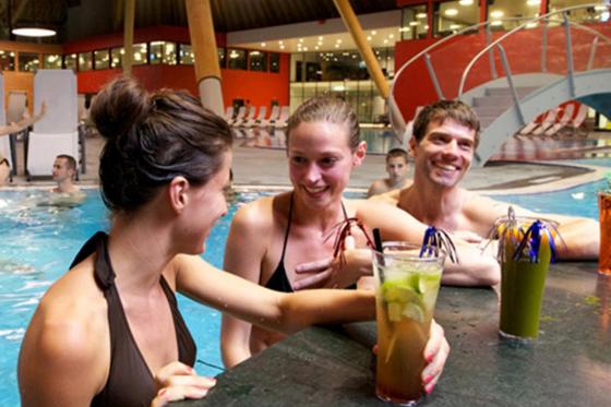 4* Hotel Wellness Übernachtung - inkl. Eintritt ins aquabasilea mit Sauna und Spa 5  4* Hotel Wellness Übernachtung - inkl. Eintritt ins aquabasilea mit Sauna und Spa 5