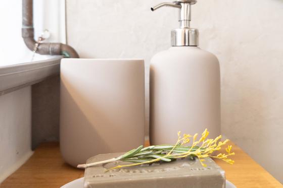 Übernachten auf der MS Evolutie - einem alten Frachtschiff in Basel für 2 Personen 13 