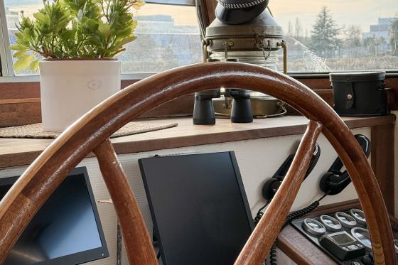 Übernachten auf der MS Evolutie - einem alten Frachtschiff in Basel für 2 Personen 14 