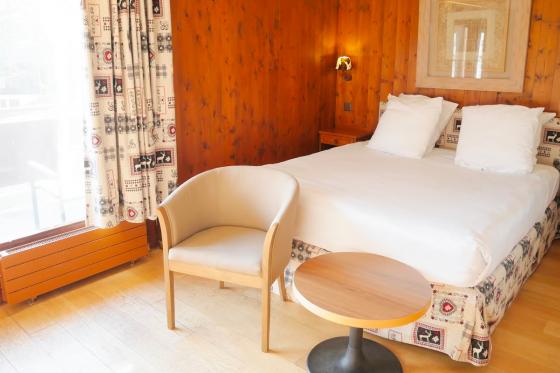 Aufenthalt im Hotel de l'Ardève - 1 Nacht inkl. Eintritt ins Thermalbad Ovronnaz & Entdeckungsmenü 6 