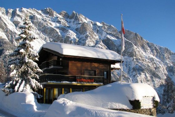 Aufenthalt im Hotel de l'Ardève - 1 Nacht inkl. Eintritt ins Thermalbad Ovronnaz & Entdeckungsmenü 10 