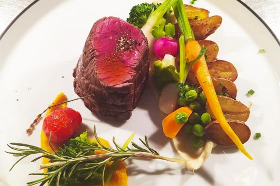 Repas du soir à Fribourg - Menu à 5 plats, pour 2 personnes 7 