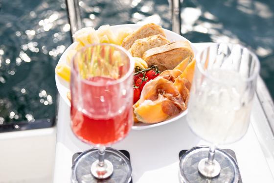 Boots Apero  - Picknick auf dem Vierwaldstättersee für 2 Personen 1 