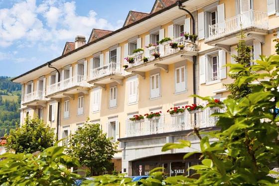 Séjour & bains à Charmey - 1 nuit à la Résidence Le Sapin avec accès aux bains pour 2 personnes 1 