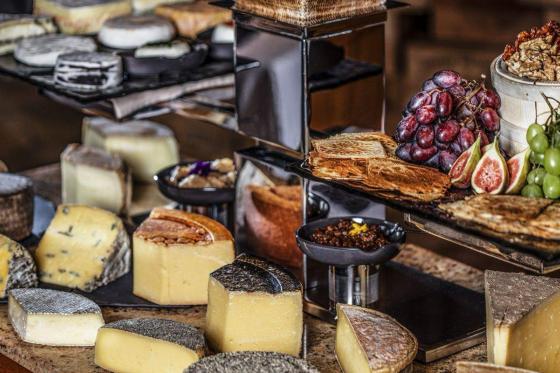 Buffet Cailler à volonté & Prosecco - Le dimanche à l'Hôtel Cailler à Charmey pour 2 personnes 5 