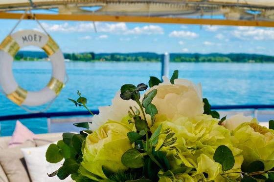 Lunch auf dem Schiff - im Hafen Ermatingen für 2 Personen 9 
