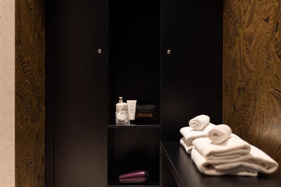 Floating in Salzsole - 60 Minuten im Floating-Pool für 1 Person 4 