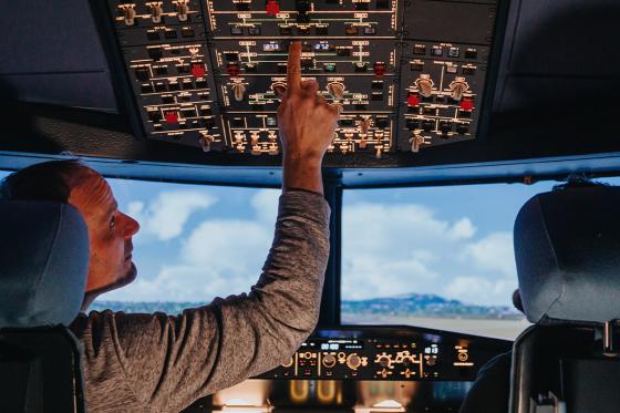 Flugsimulator im Jura - 45 Minuten für 1 Person 6 