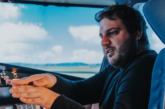 Flugsimulator im Jura - 45 Minuten für 1 Person 8 