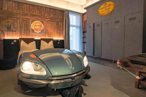 Übernachtung im Themenzimmer - inklusive Frühstück für 2 Personen 3 