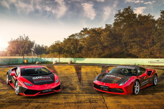 -Ferrari & Lamborghini  - 4 Runden auf der Rennstrecke  