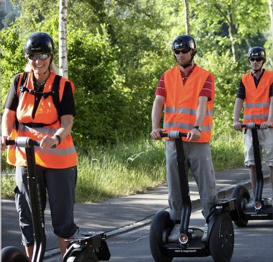 Tour en segway pour 2 - Berne, BĂąle, Baden, Zurich 2  Tour en segway pour 2 - Berne, BĂąle, Baden, Zurich 2