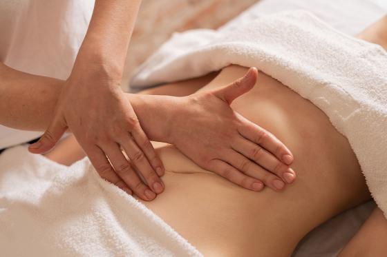 Massage Lomi lomi - 90 minutes de massage et 20 minutes de détente 1 