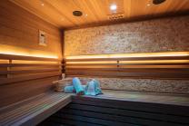 Relax-Spa in Sursee  - privates Loft mit Whirlpool, Sauna und Snacks für 2 Personen