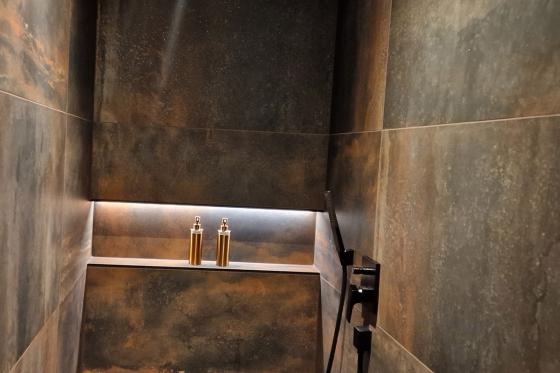 Day Spa - in Crystal Luxury Suite mit Whirlpool, Sauna und Knabberteller für 2 8 