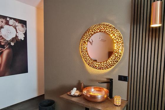 Day Spa - in Crystal Luxury Suite mit Whirlpool, Sauna und Knabberteller für 2 13 