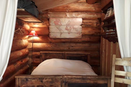 Séjour idyllique en cabane  - 1 nuit avec petit déjeuner inclus pour 2 personnes 1 