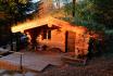 Séjour avec Spa en cabane - 1 nuit avec petit déjeuner inclus pour 2 personnes 