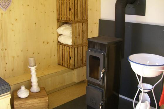 Übernachtung im Zirkuswagen - inkl. 3-Gang-Menü und Frühstück für 2 Personen 3 