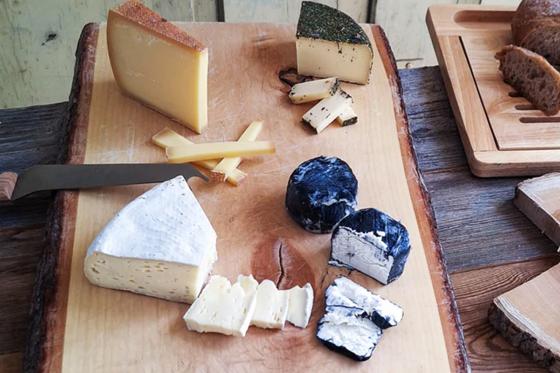 Käse & Weisswein  - Sommelier-Paket für 1 Person  