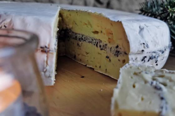 Käse & Weisswein  - Sommelier-Paket für 1 Person 2 