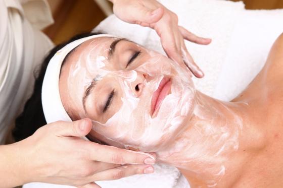 Gesichtsbehandlung Let's Go - Tiefenreinigung mit Enzympeeling 3  Gesichtsbehandlung Let's Go - Tiefenreinigung mit Enzympeeling 3