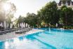 Casino & Pool - Summer pack - Jeux, cocktail de bienvenue et plat inclus pour 2 personnes 