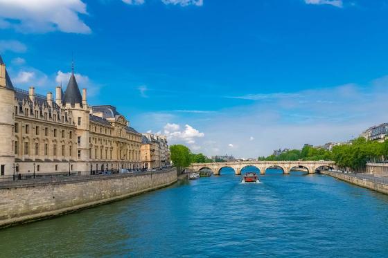 Aufenthalt in Paris - 2 Nächte in Frankreich mit Frühstück unter der Woche für 2 Personen 4 