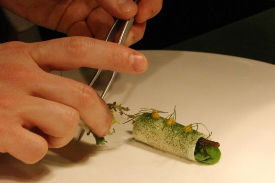 Soirée gastronomique d'exception - Un menu en 6 étapes au coeur de Lausanne pour 2 personnes  