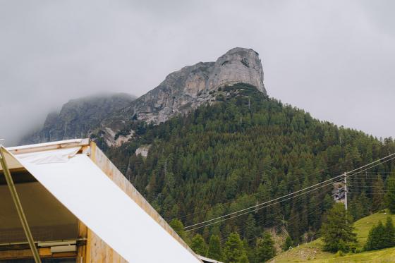 Séjour en Tiny House  - & panier petit déjeuner dans les Grisons pour 2 personnes 2 