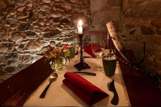 Dîner médiéval à Grandson - Menu à 3 plats pour 2 personnes 3 
