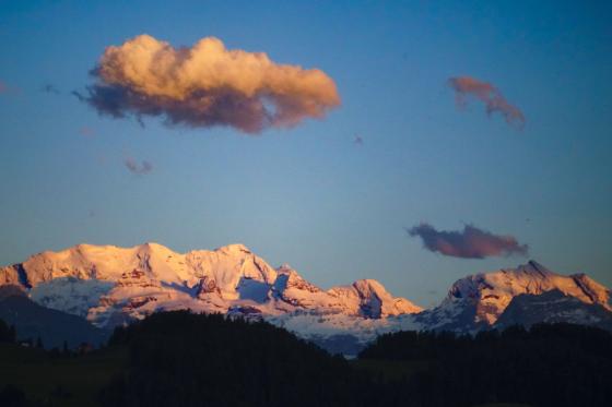 Tipi-Übernachtung mit Bergsicht - und Hängematten in Thun für 4 Personen 3 