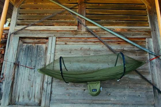 Tipi-Übernachtung mit Bergsicht - und Hängematten in Thun für 4 Personen 4 