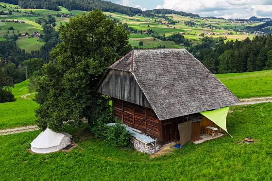 Tipi-Übernachtung mit Bergsicht - und Hängematten in Thun für 4 Personen 6 