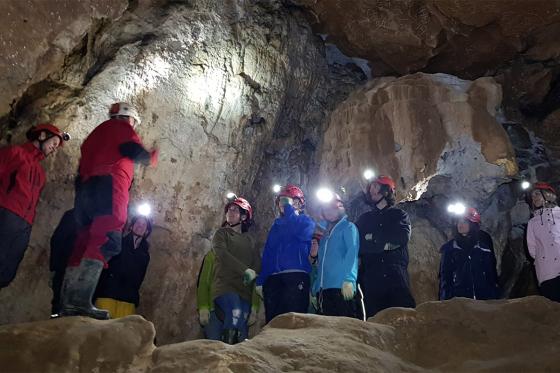 Höhlenraclette à discrétion - in der Grotte de la Cascade für 2 Personen 6 