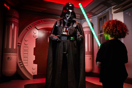 Disneyland Paris - Eintritt für 2 Erwachsene (ab 12 Jahren) | Disney® Park nach Wahl 7 