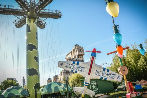 Disneyland Paris - Eintritt für 2 Erwachsene (ab 12 Jahren) | Disney® Park nach Wahl 11 